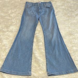 Forever 21 Premium Stretch High Waisted Flare Jeans